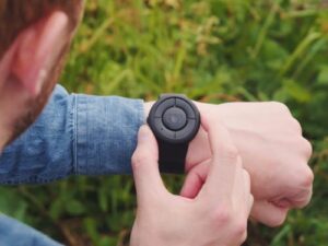 Personlarm för ensamarbete MiniFinder Nano GPS tracker